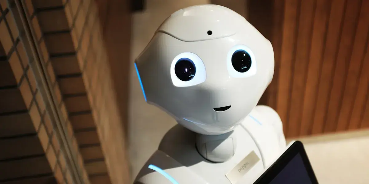 話題のAIエージェントManus AIを実際に使ってレビュー。Web検索・コード実行・ファイル操作の実力、料金体系、制限事項、Devin・Claude Codeとの違いを徹底解説します。
