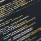 CursorとWindsurfを15項目で徹底比較。UI/UX、AI機能、料金、対応モデル、エージェント機能、実際の使用感まで、2026年最新の情報で2大AIエディタの違いを明確にします。
